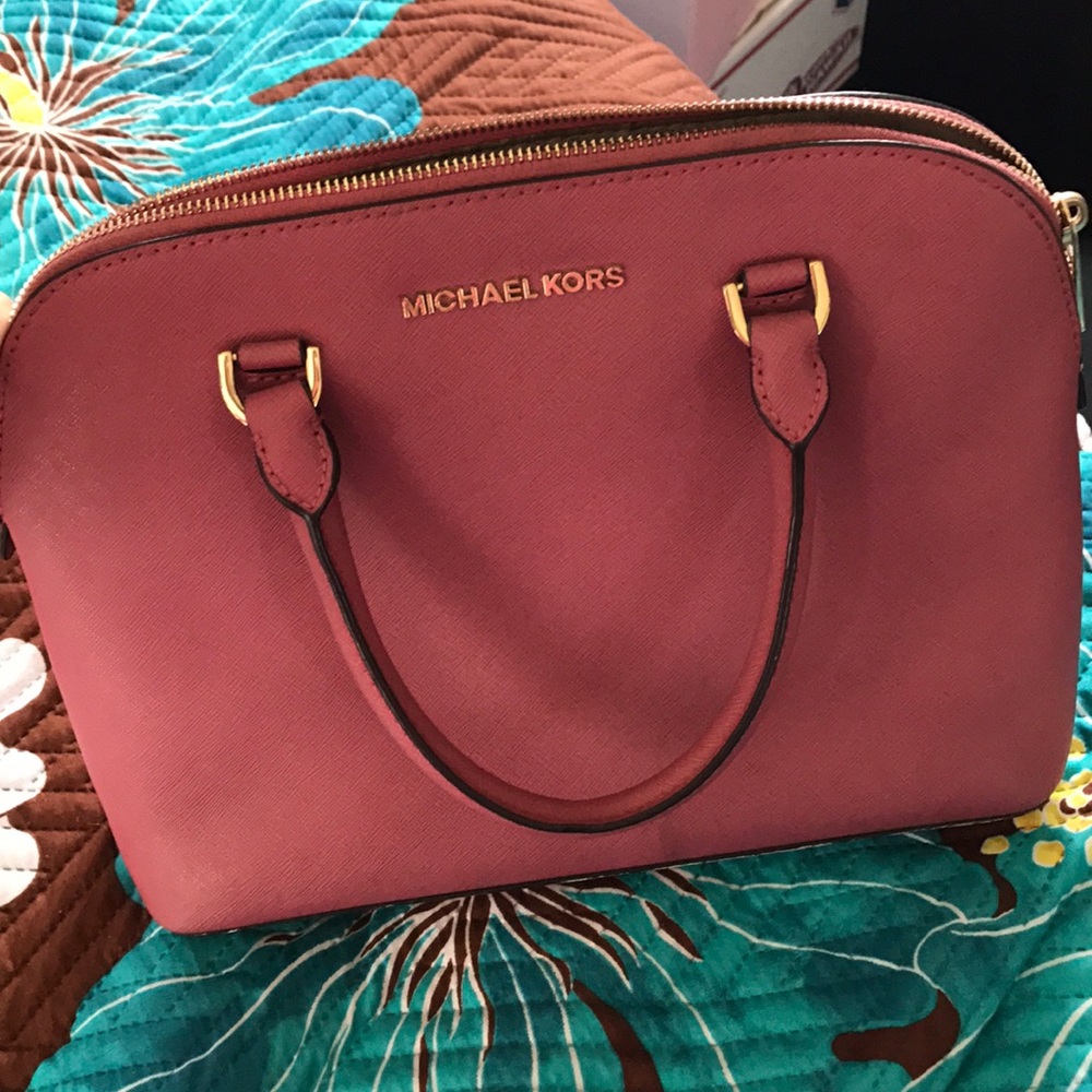 Pink Michael Kors hand bag